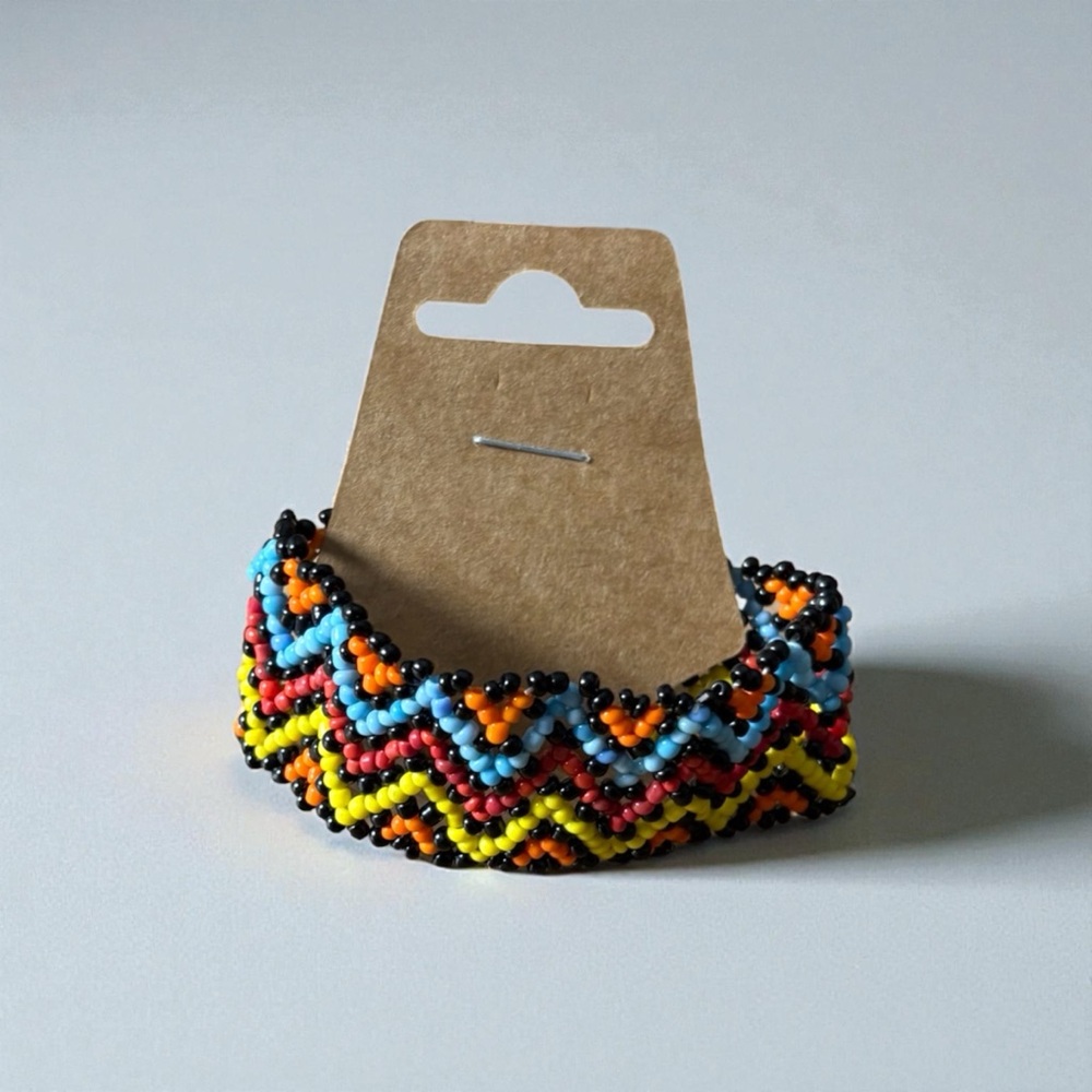 Women’s Bohemian geometric Multicolor Beaded Bracelet with black accents